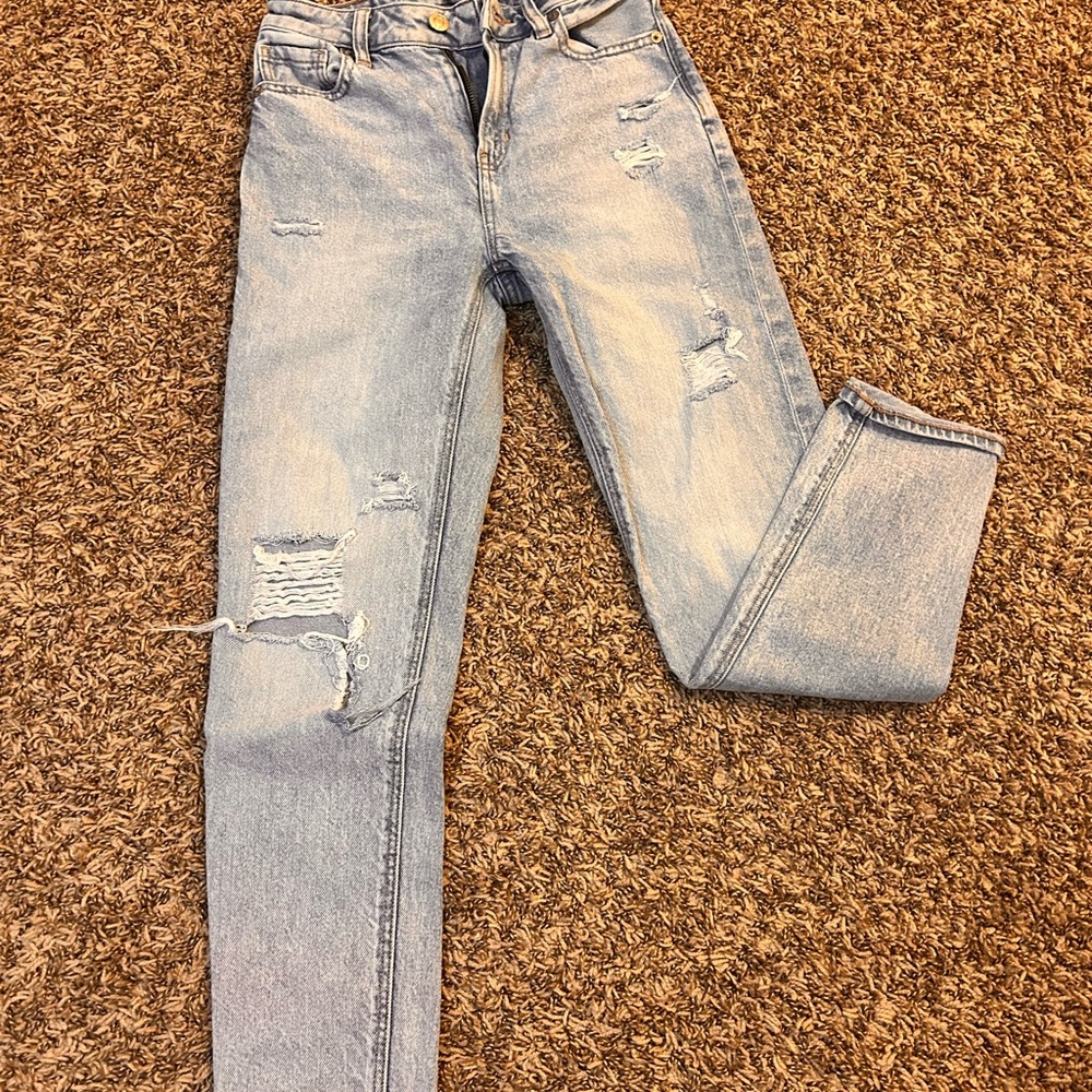 American Eagle Outfitters Light Blue Distressed Skinny Jeans